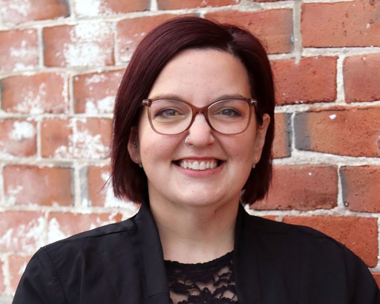 Lauren McCammon Headshot
